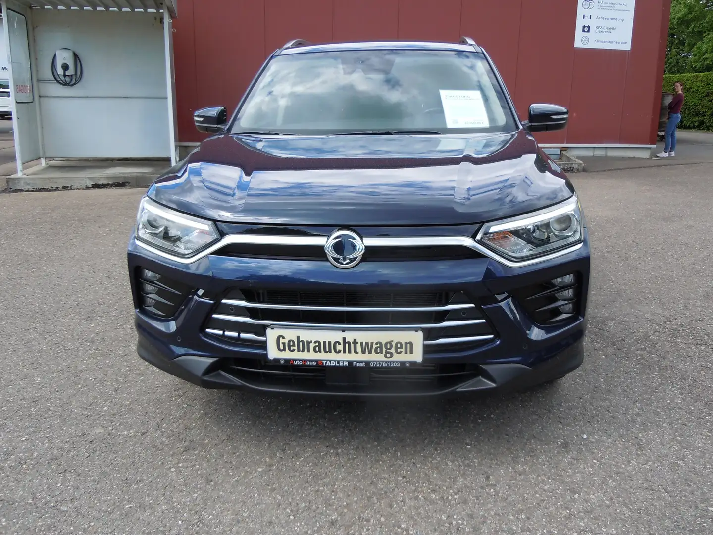 SsangYong Korando 1.6 e-XDi 4WD Aut. Onyx 1 Hand Bleu - 1