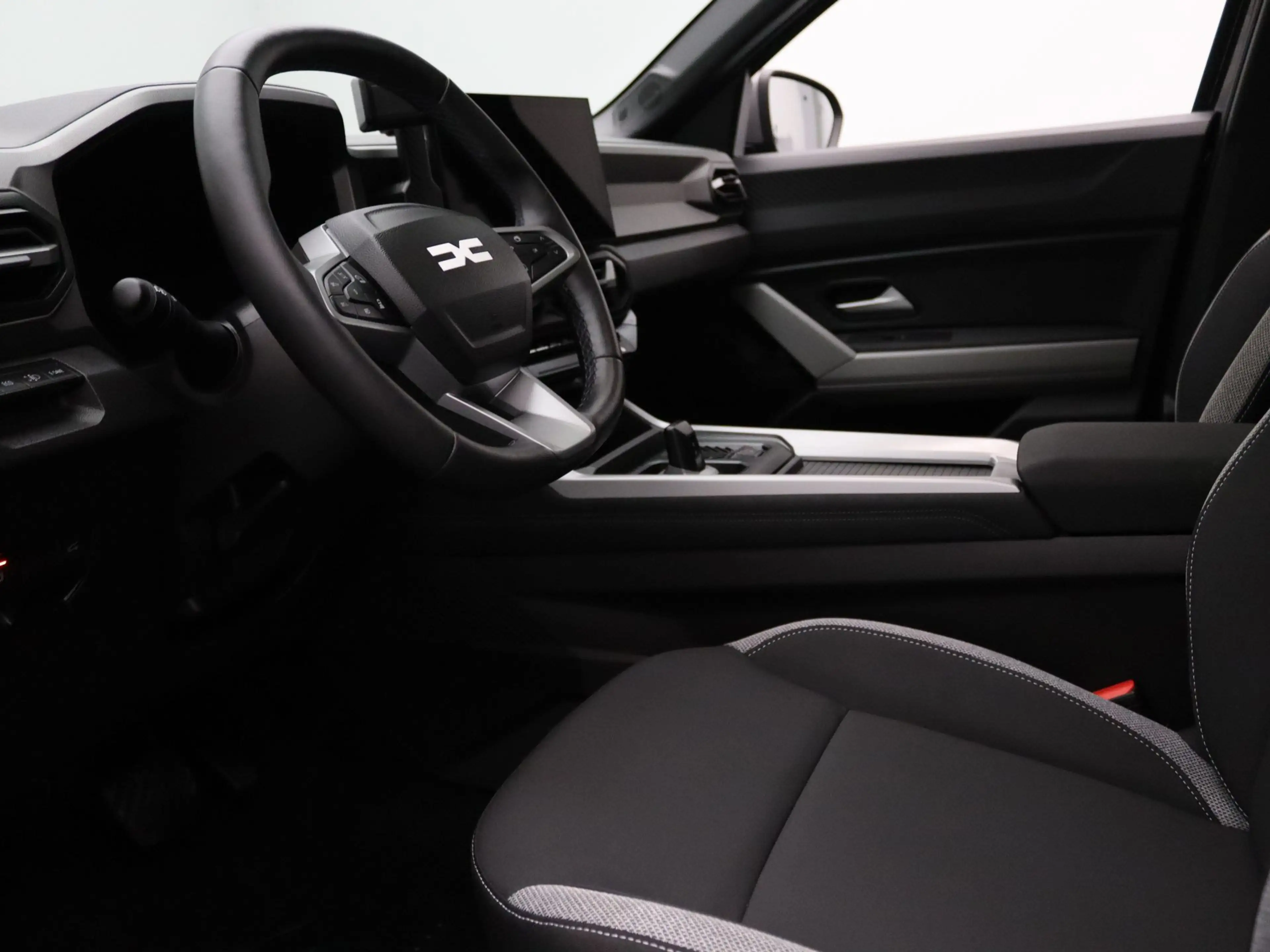 Dacia Bigster 155pk Hybrid Limited Edition Apple Carplay/Android — photo 3