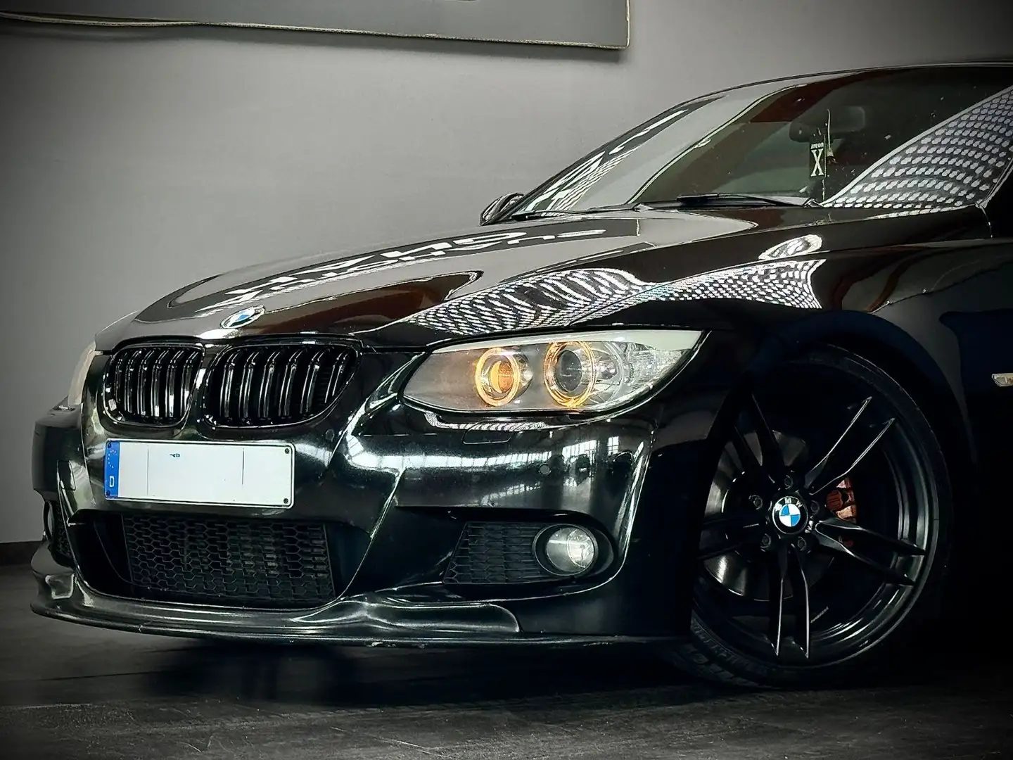 BMW 320 d*M-SPORT*H&K*AMBIENTE*M4 FELGEN*335 OPTIK* Noir - 2