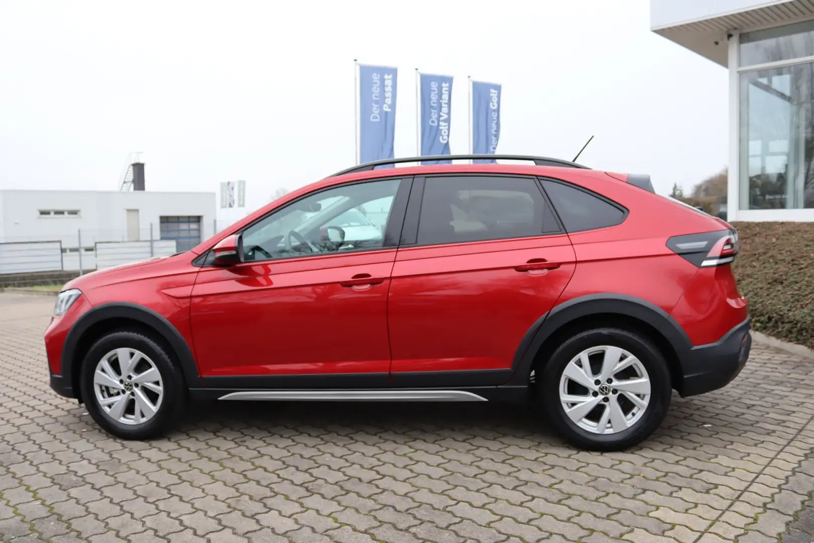 Volkswagen Taigo Life 1,0 TSI AHK LED ACC Kam Rot - 2