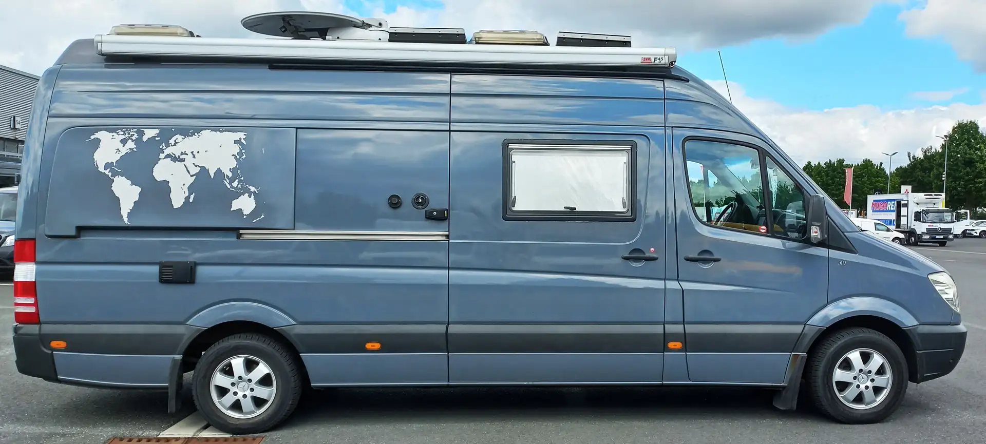 Caravans-Wohnm Mercedes-Benz Dopfer Gris - 2