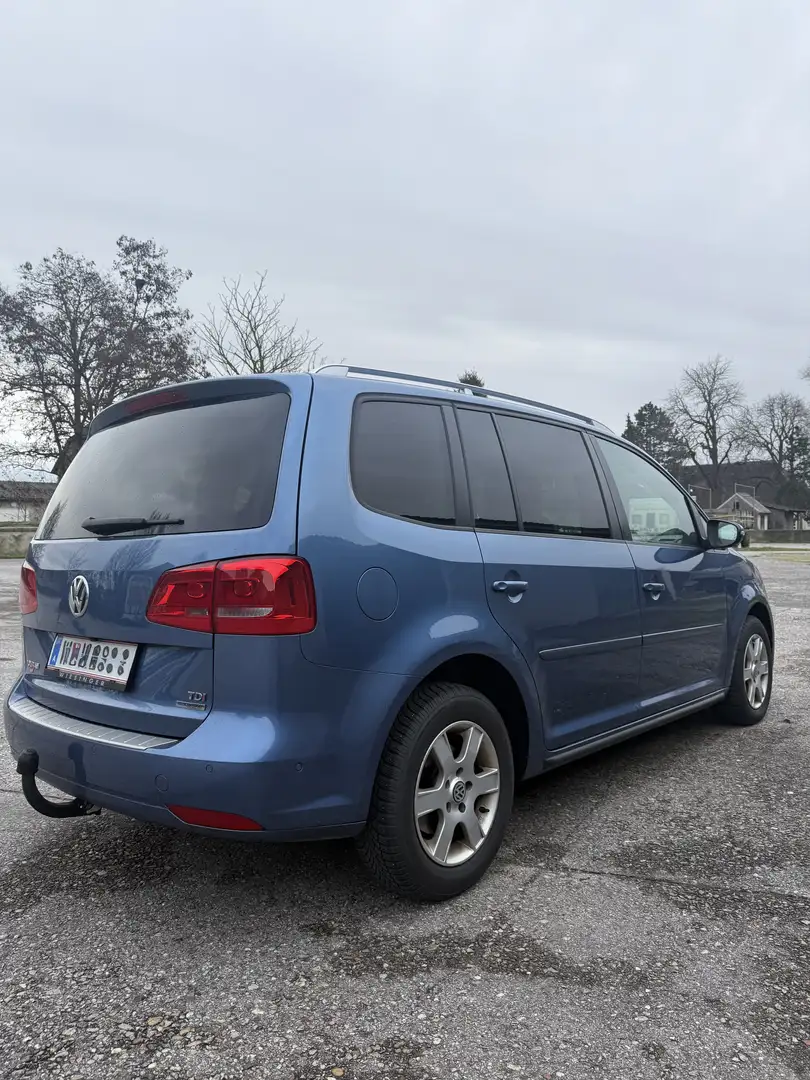 Volkswagen Touran Comfortline 1,6 BMT TDI DPF DSG Blau - 2