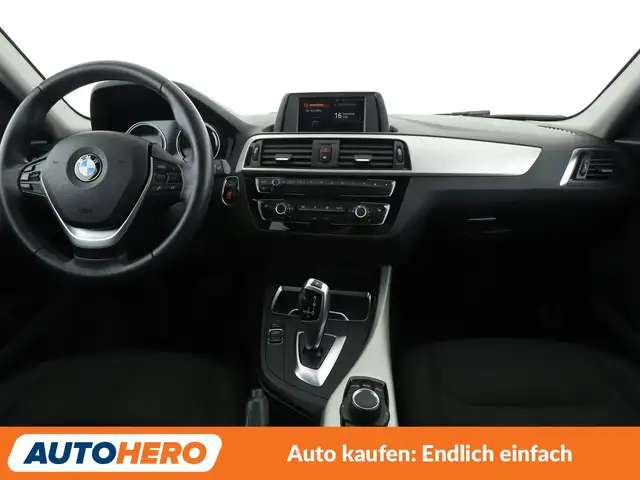 BMW 1 Series view 12