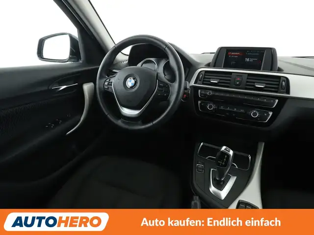 BMW 1 Series view 13
