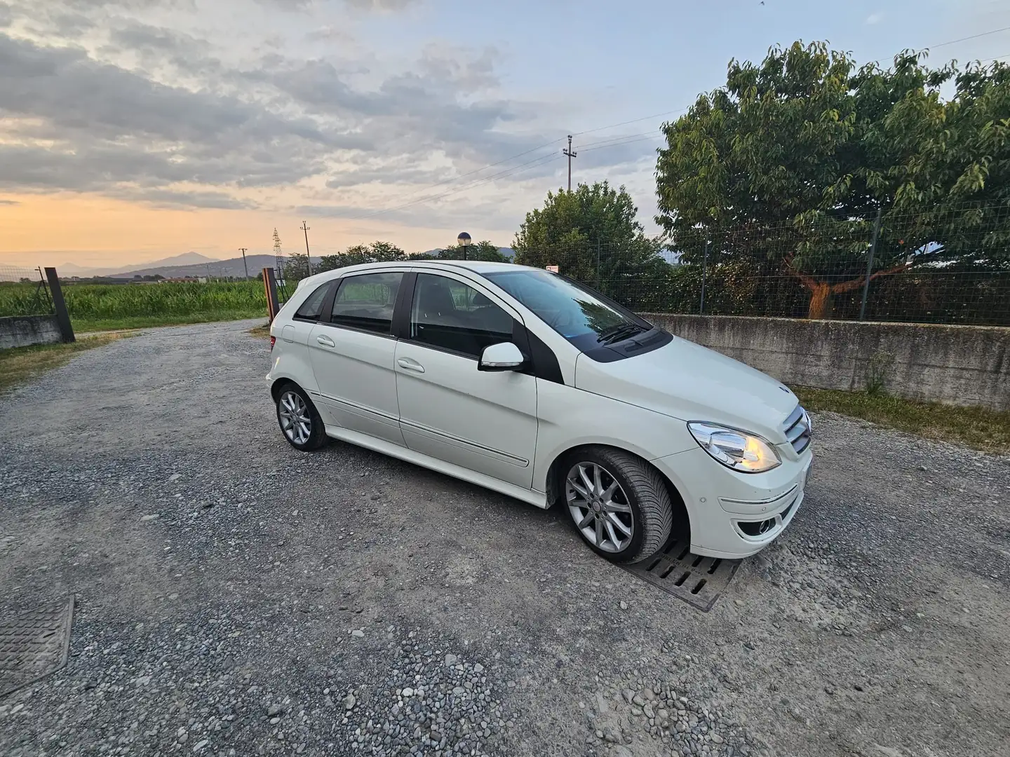 Mercedes-Benz B 180 cdi Premium - 1