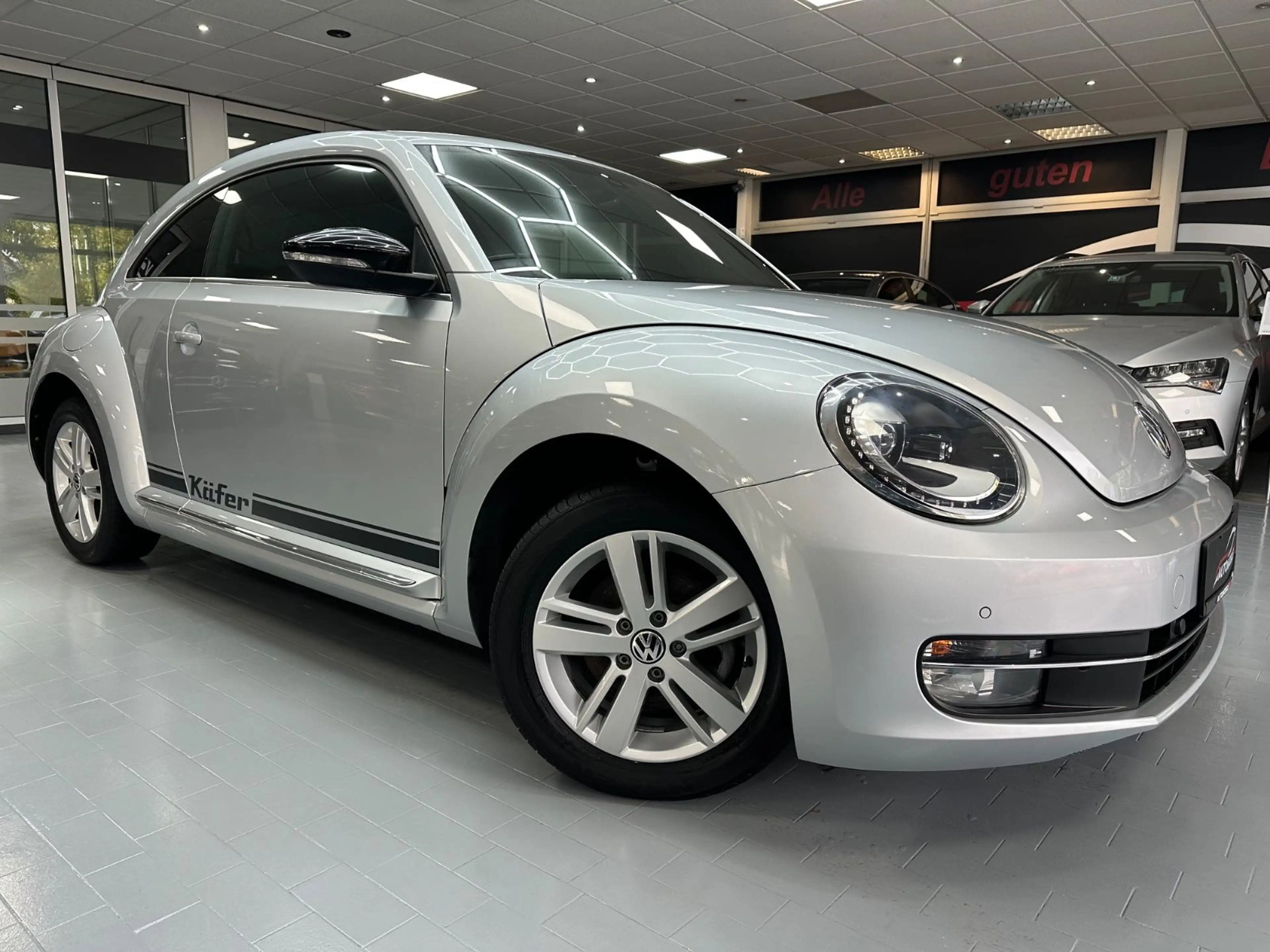 Volkswagen Beetle 1.2 TSI Remix/Fender/Xenon/TÜV Neu — photo 4