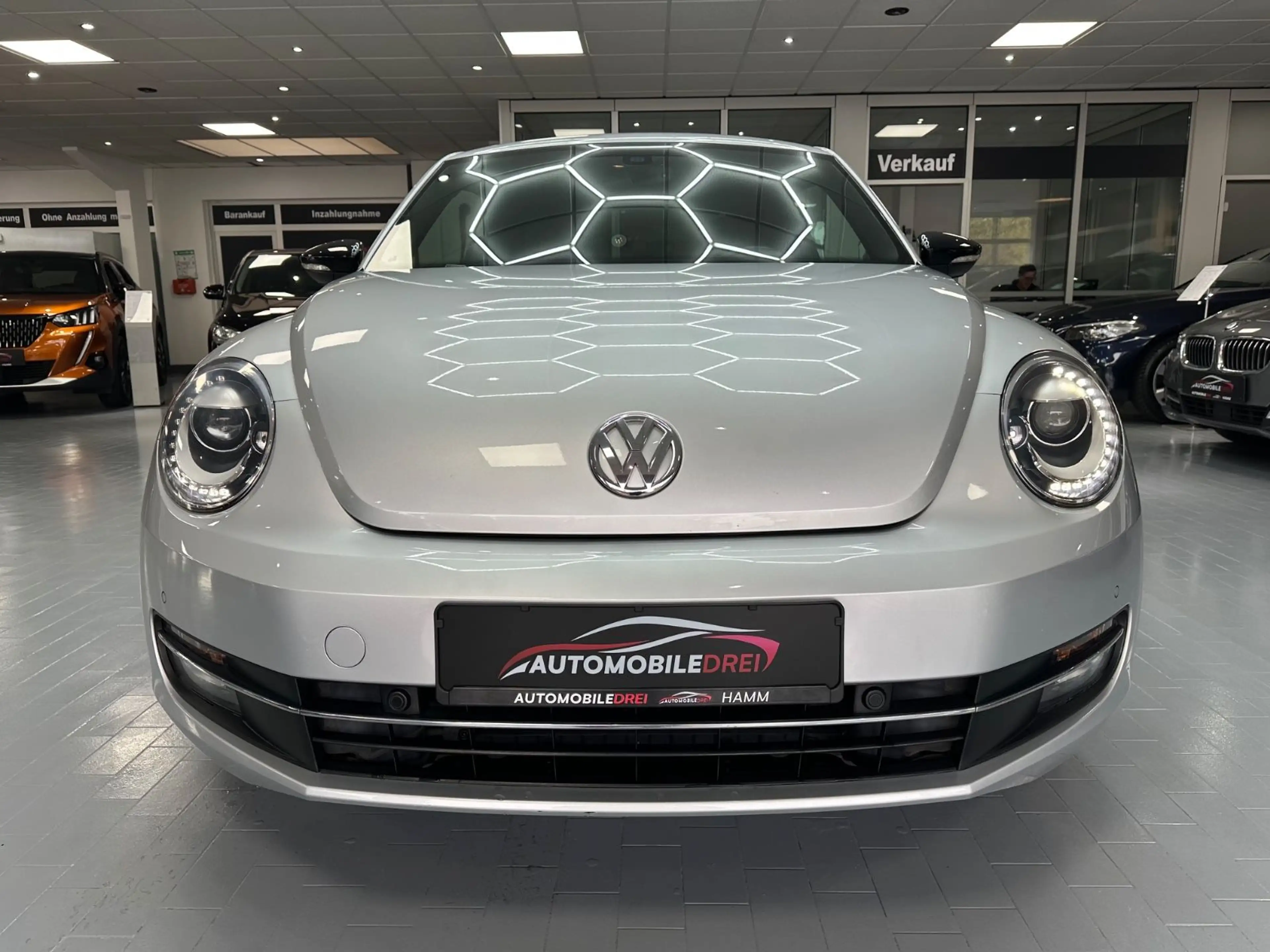 Volkswagen Beetle 1.2 TSI Remix/Fender/Xenon/TÜV Neu — photo 3