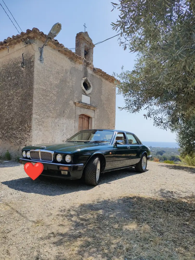 Jaguar XJ12 6.0 Daimler Double6 - 1