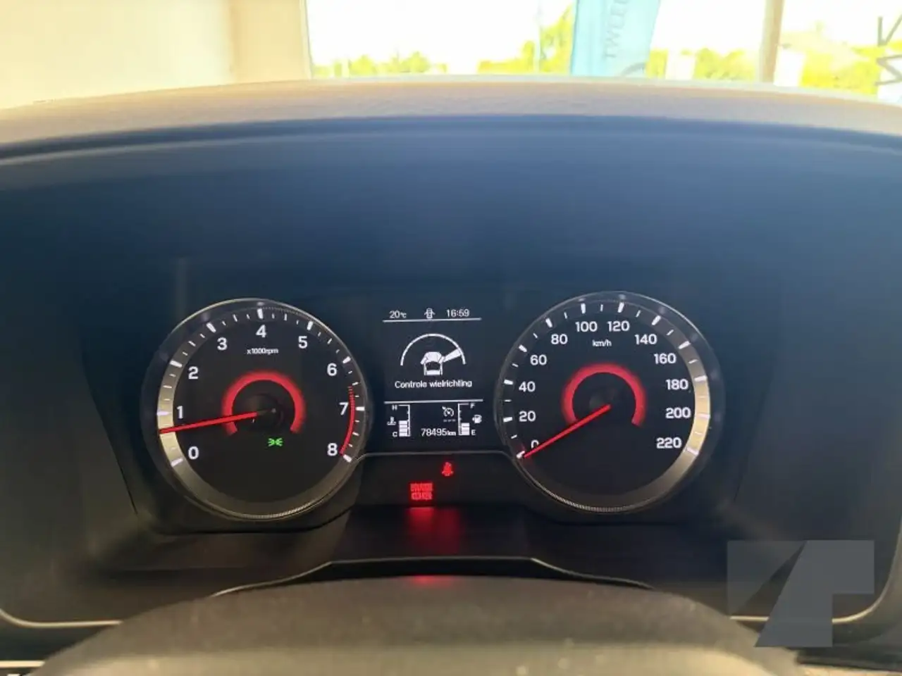 SsangYong Tivoli AY2L, миниатюра 15