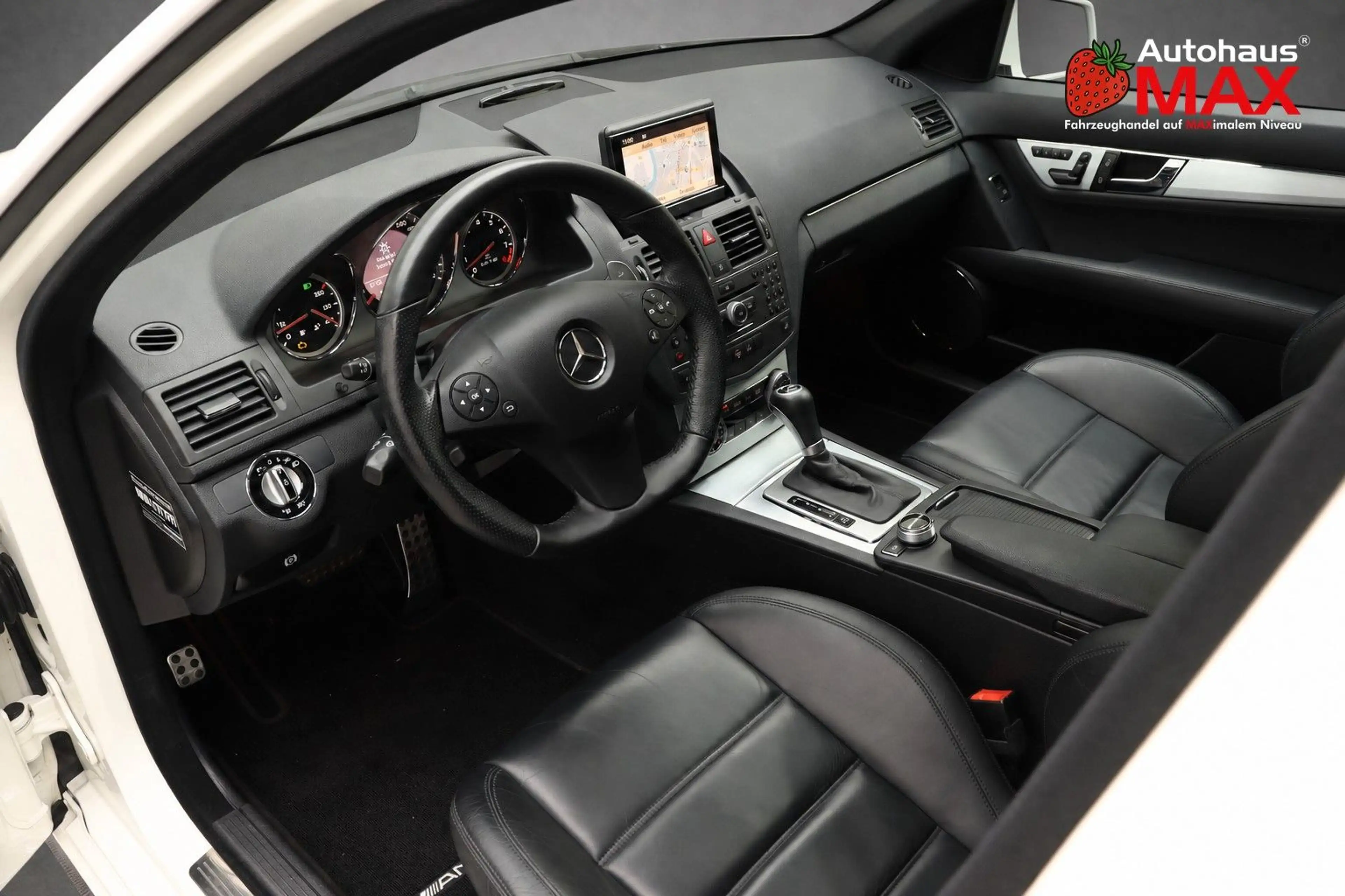 Mercedes-Benz C 63 AMG ~H/K~Carbon~DEUTSCH~2.Hand~Night Paket — photo 13