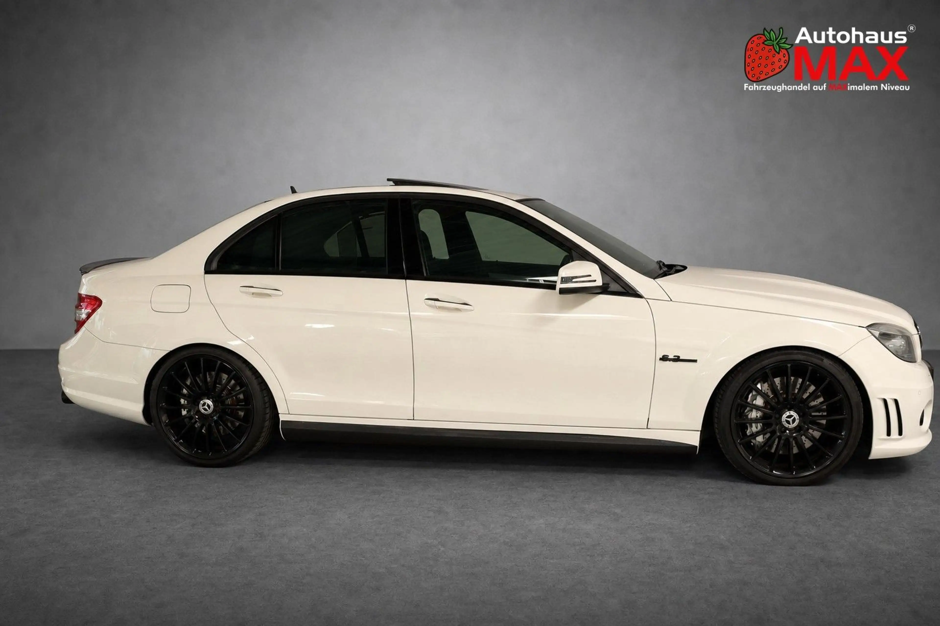Mercedes-Benz C 63 AMG ~H/K~Carbon~DEUTSCH~2.Hand~Night Paket — photo 7