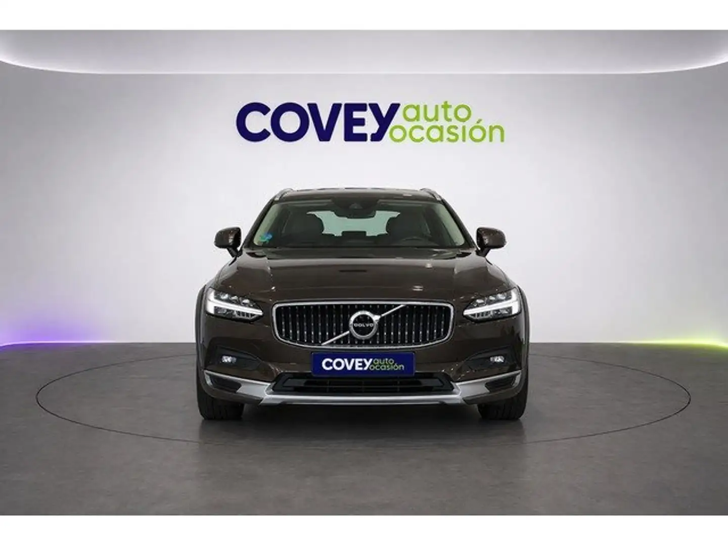 Volvo V90 Cross Country B4 AWD Aut. Gris - 2