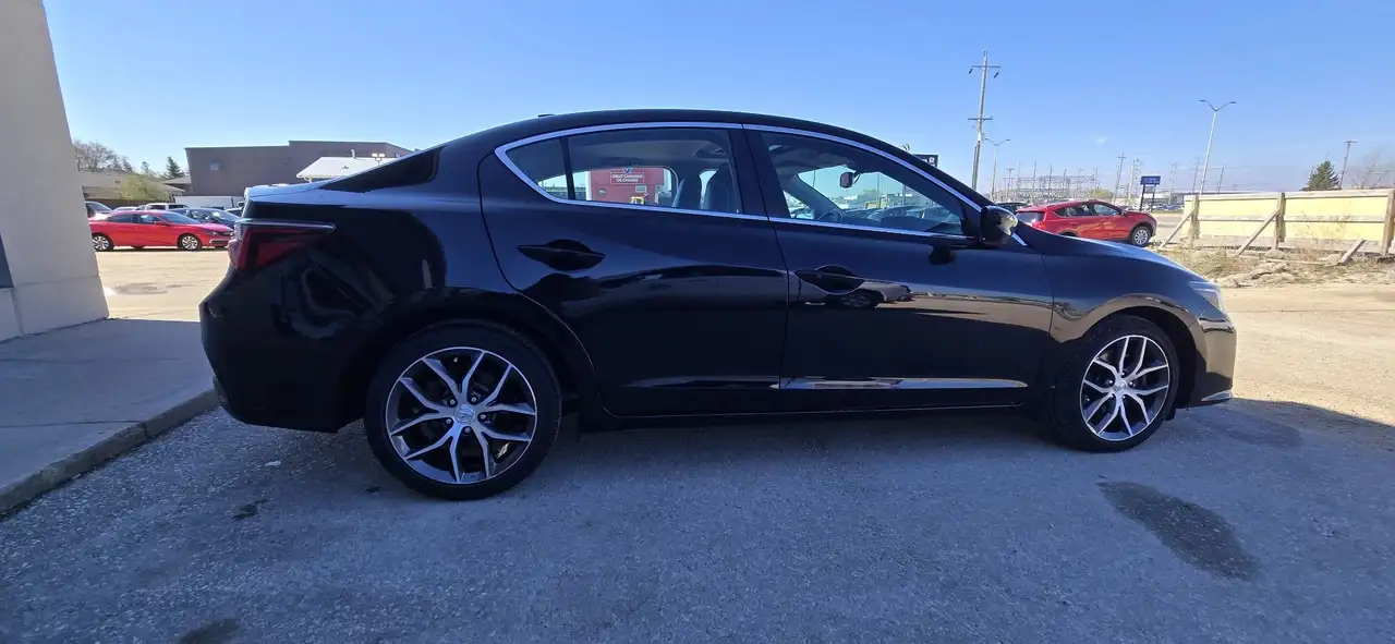 Acura ILX снимка Acura ILX