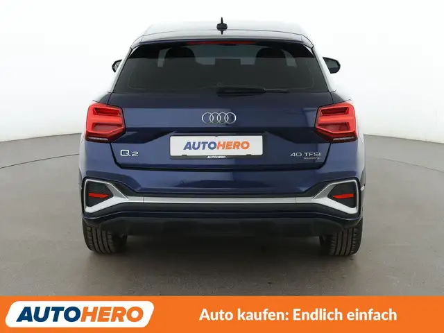 Audi Q2 view 5
