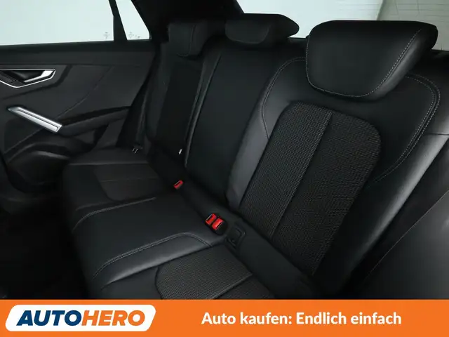 Audi Q2 view 14