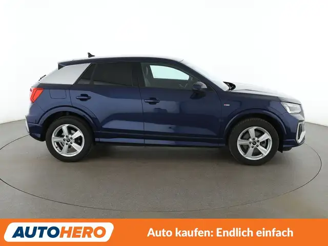 Audi Q2 view 7