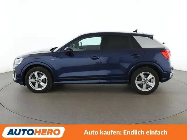 Audi Q2 view 3