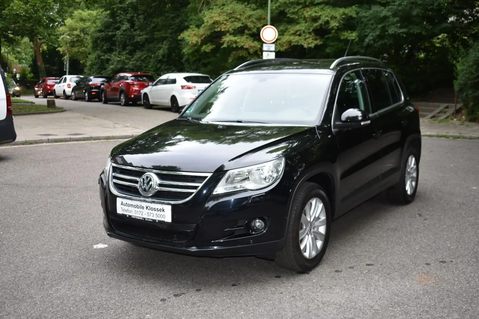 Volkswagen Tiguan Team BMT Schwarz - 1