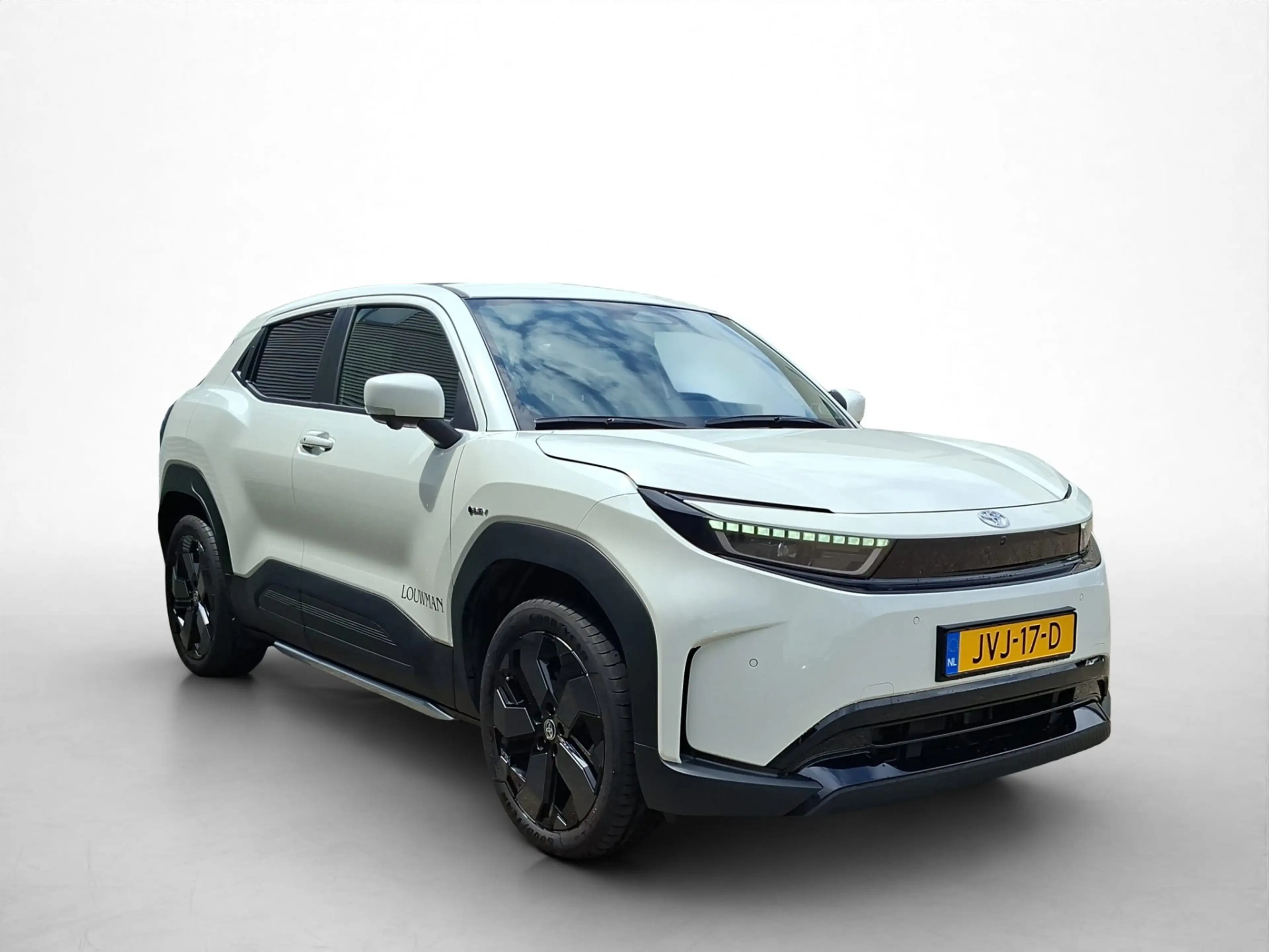 Toyota Urban Cruiser Executive 61 kWh Demo CvZ — photo 13