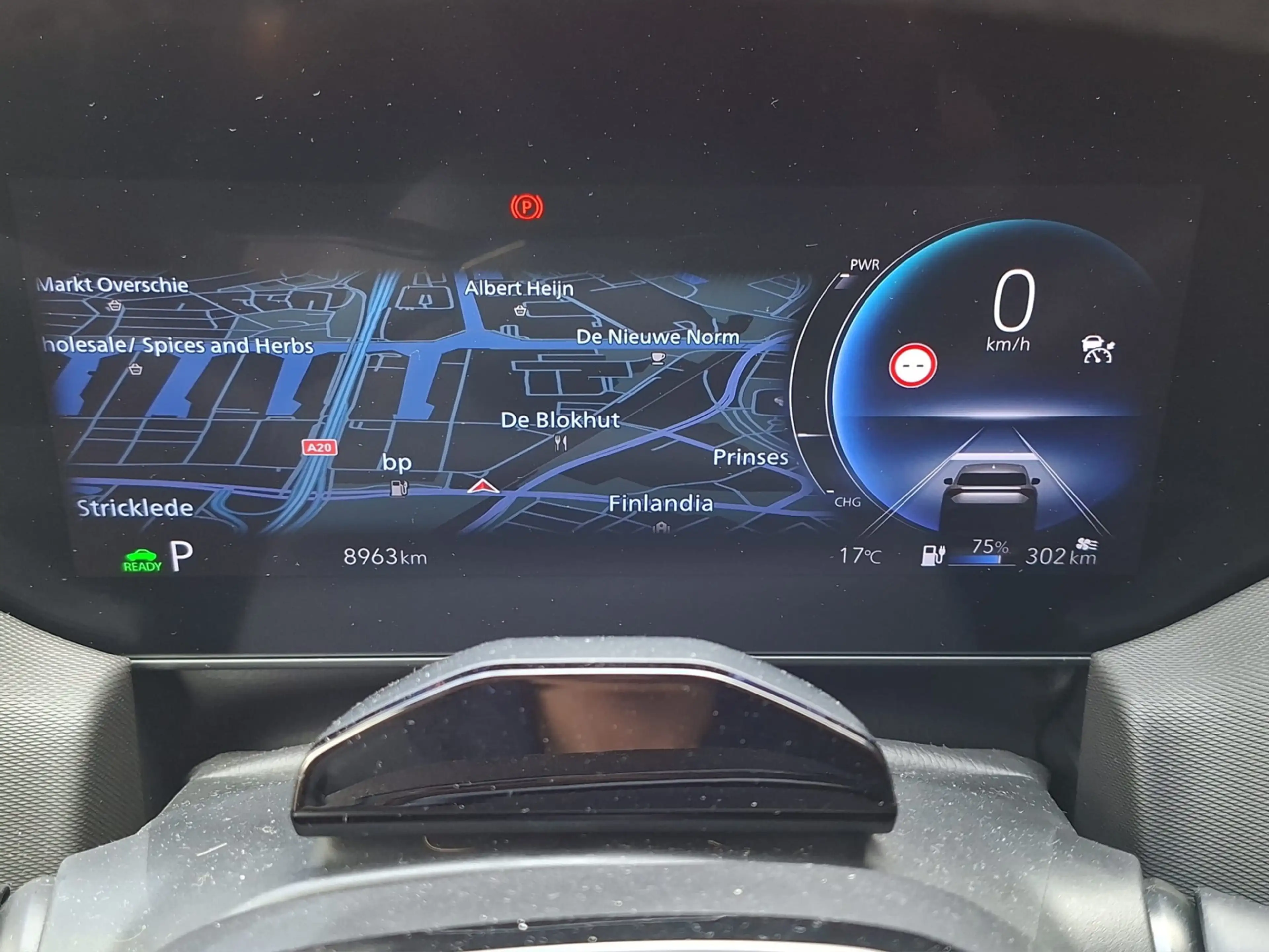 Toyota Urban Cruiser Executive 61 kWh Demo CvZ — photo 5