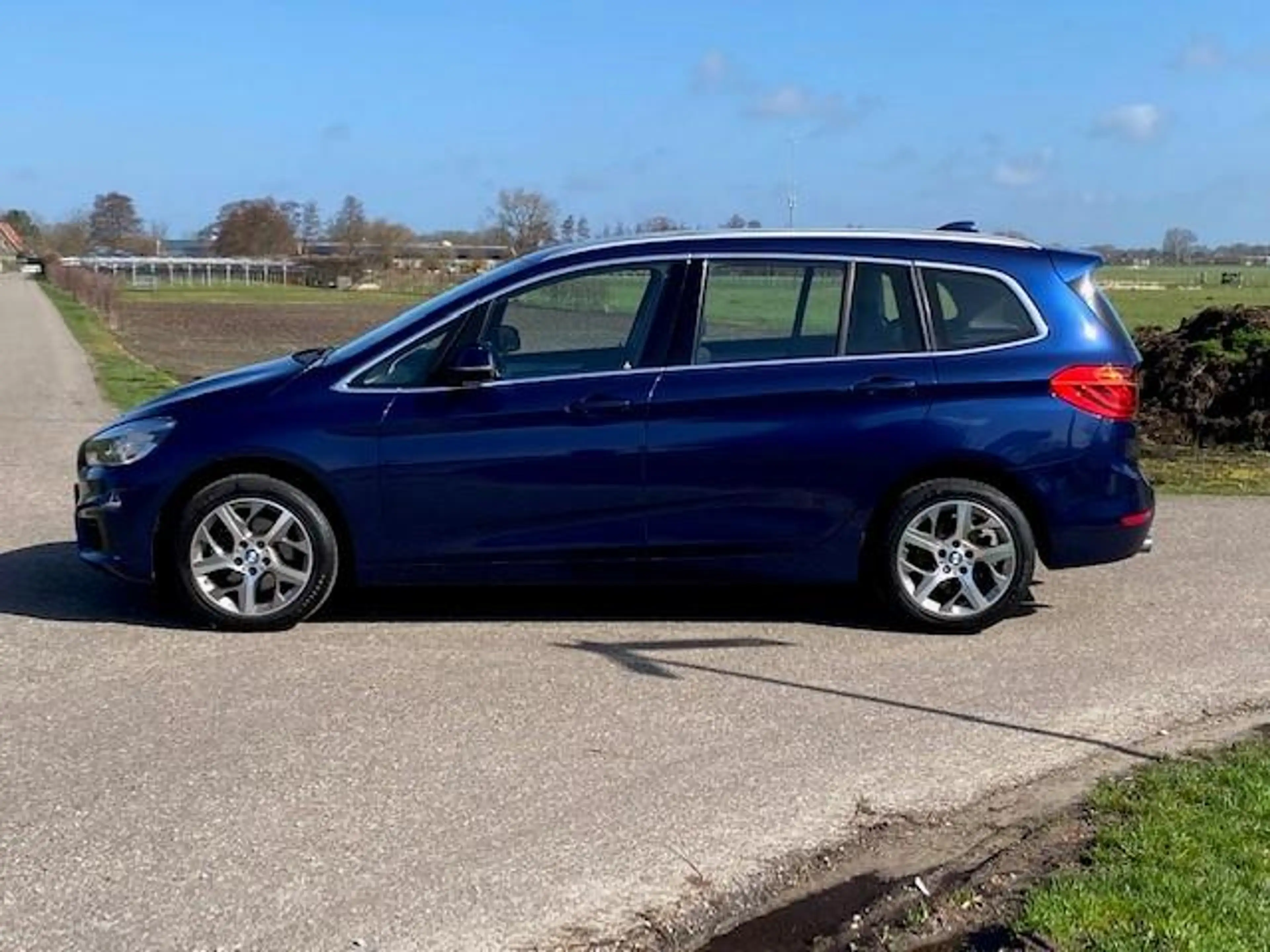 BMW 216 2-serie Gran Tourer 216d Centennial Executive MPV — photo 17
