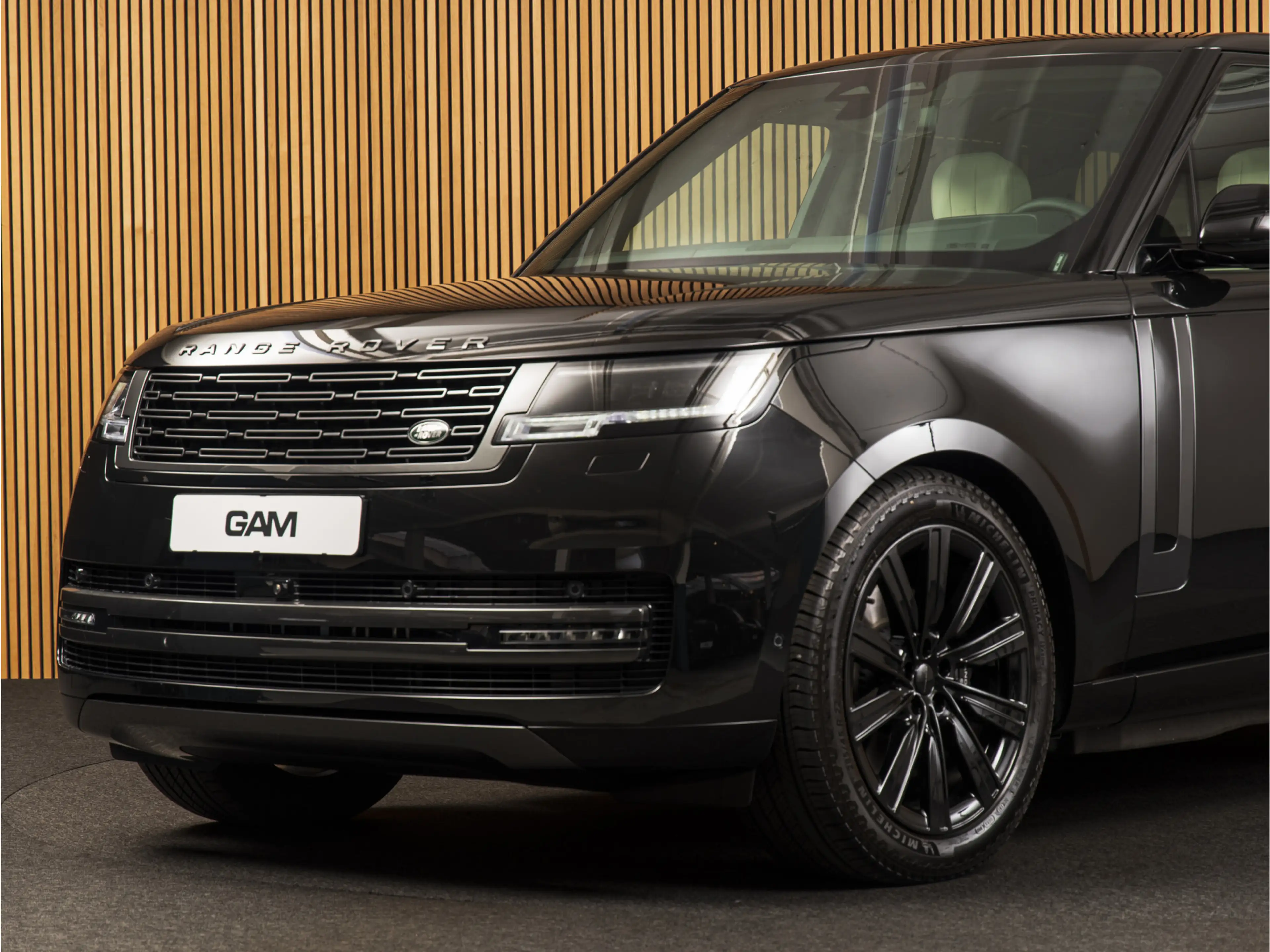 Land Rover Range Rover 3.0 P460e HSE PERLINO LEATHER | MASSAGE | TOWB | P — photo 9
