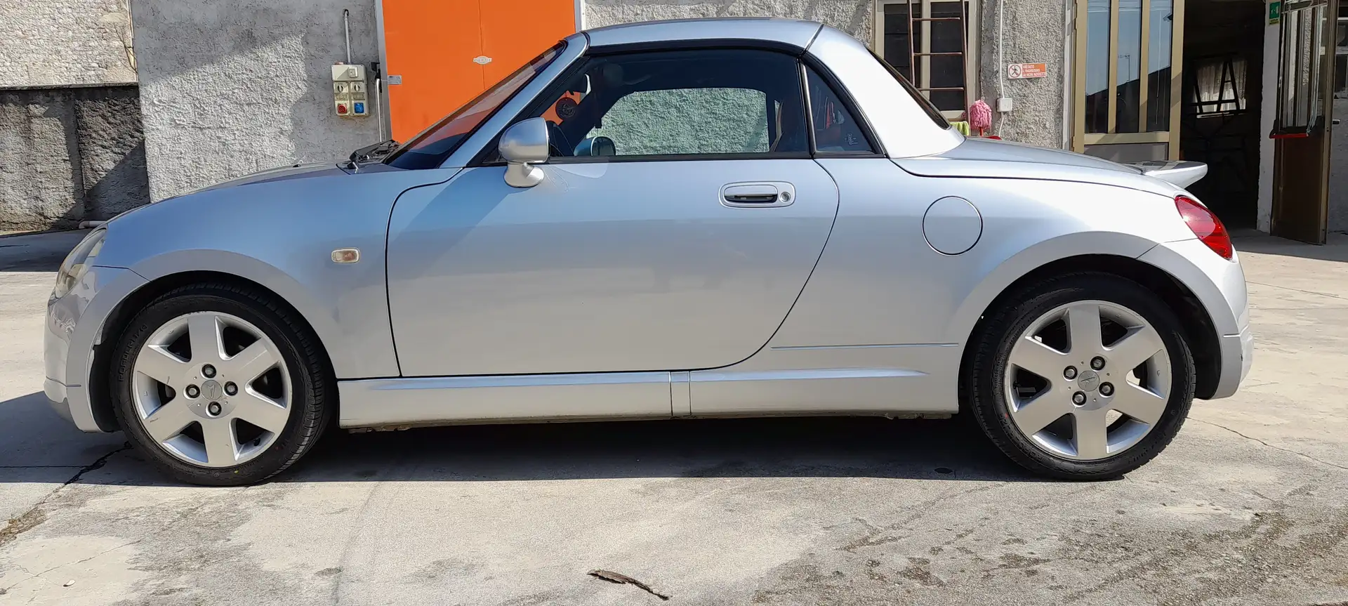 Daihatsu Copen Copen 1.3 High Grade Plateado - 2