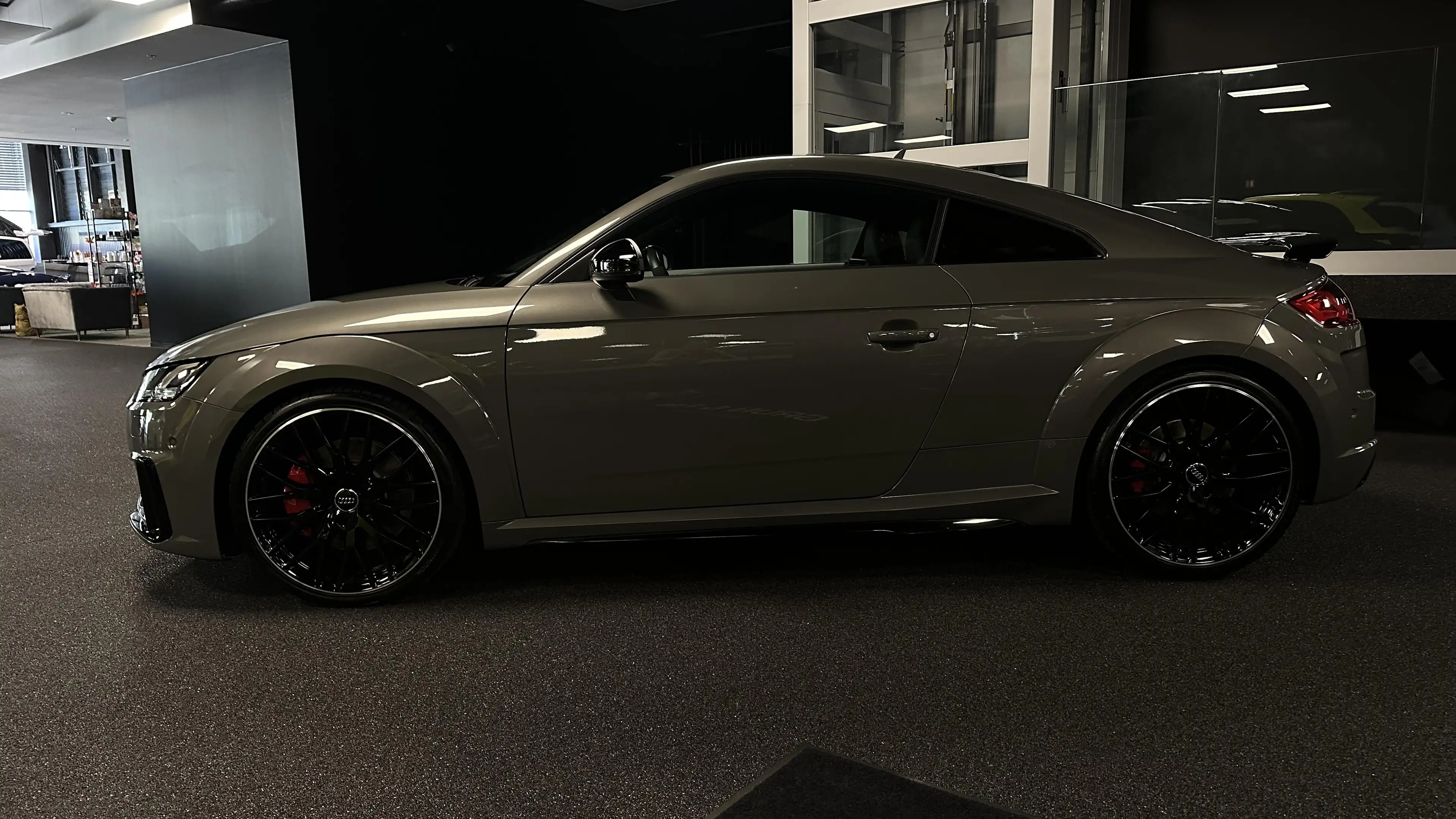 Audi TTS Competition Plus — photo 4