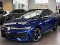 Volkswagen Golf 1.5 eTSI R-Line Pano / 360 / H&K / Trekhaak Blauw - thumbnail 1