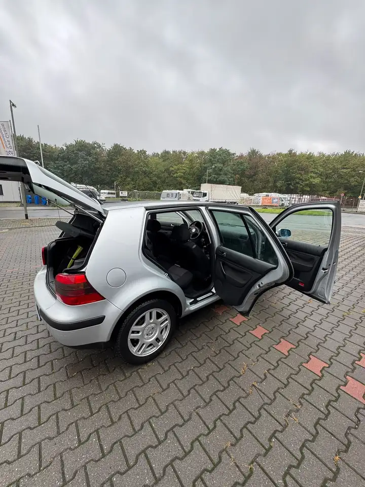 Volkswagen Golf 1.6, foto 10