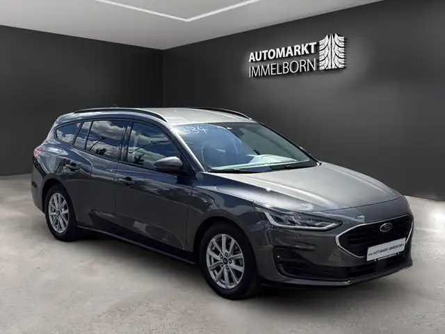 2022 Ford Focus in Grey for sale