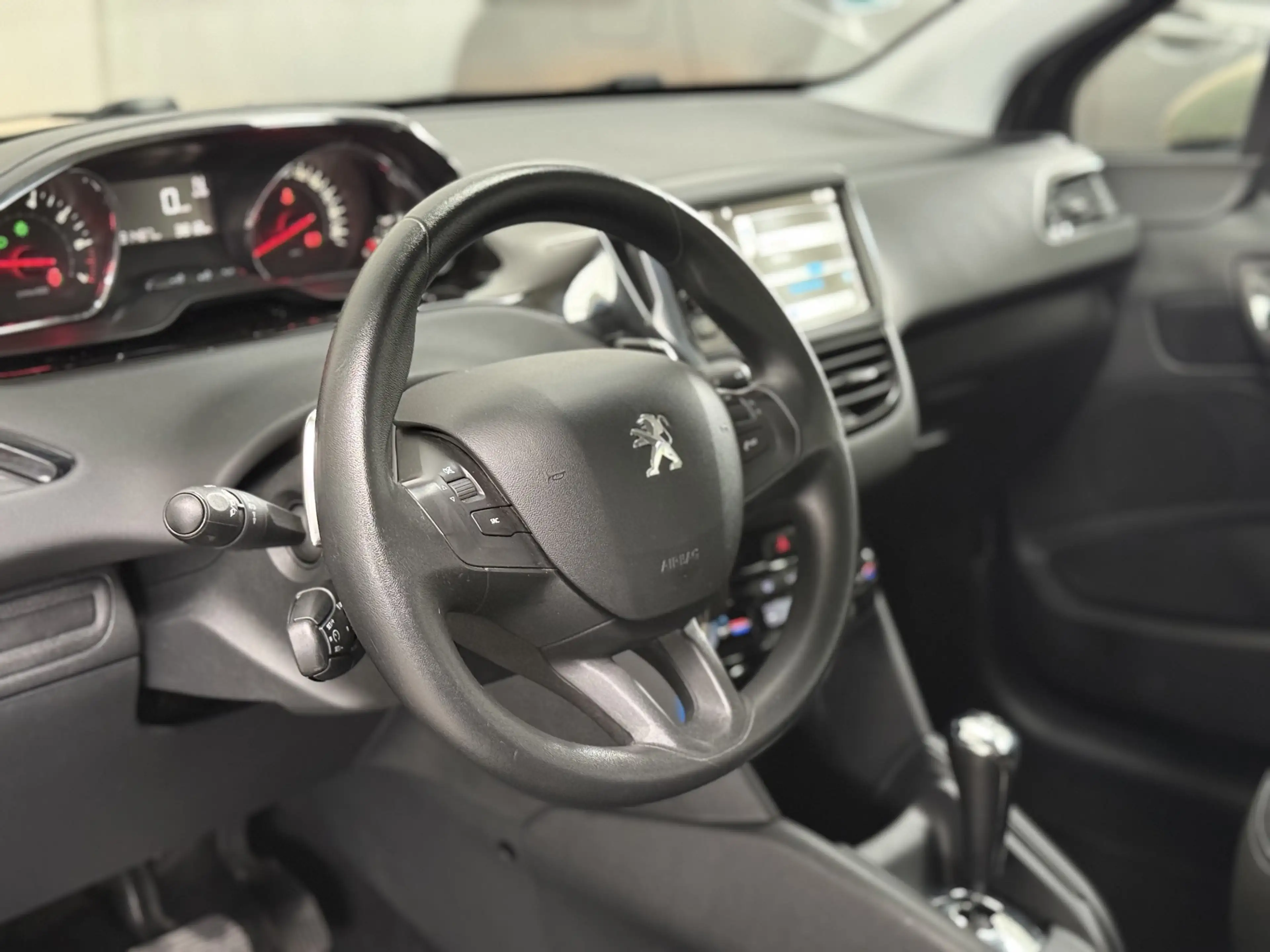 Peugeot 208 1.2 e-VTi Envy NAP Automaat Cruise Clima Navi — photo 9