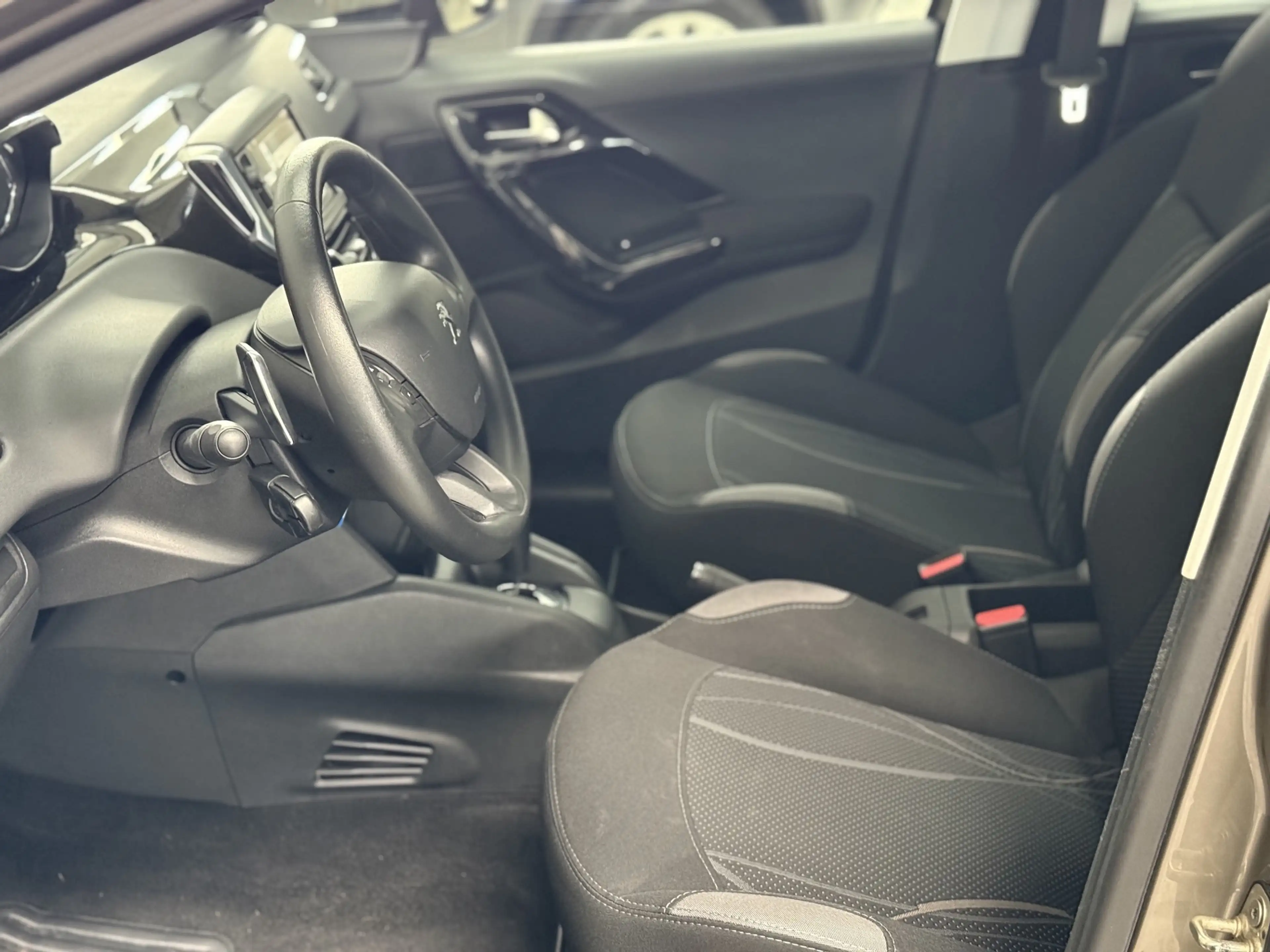 Peugeot 208 1.2 e-VTi Envy NAP Automaat Cruise Clima Navi — photo 10
