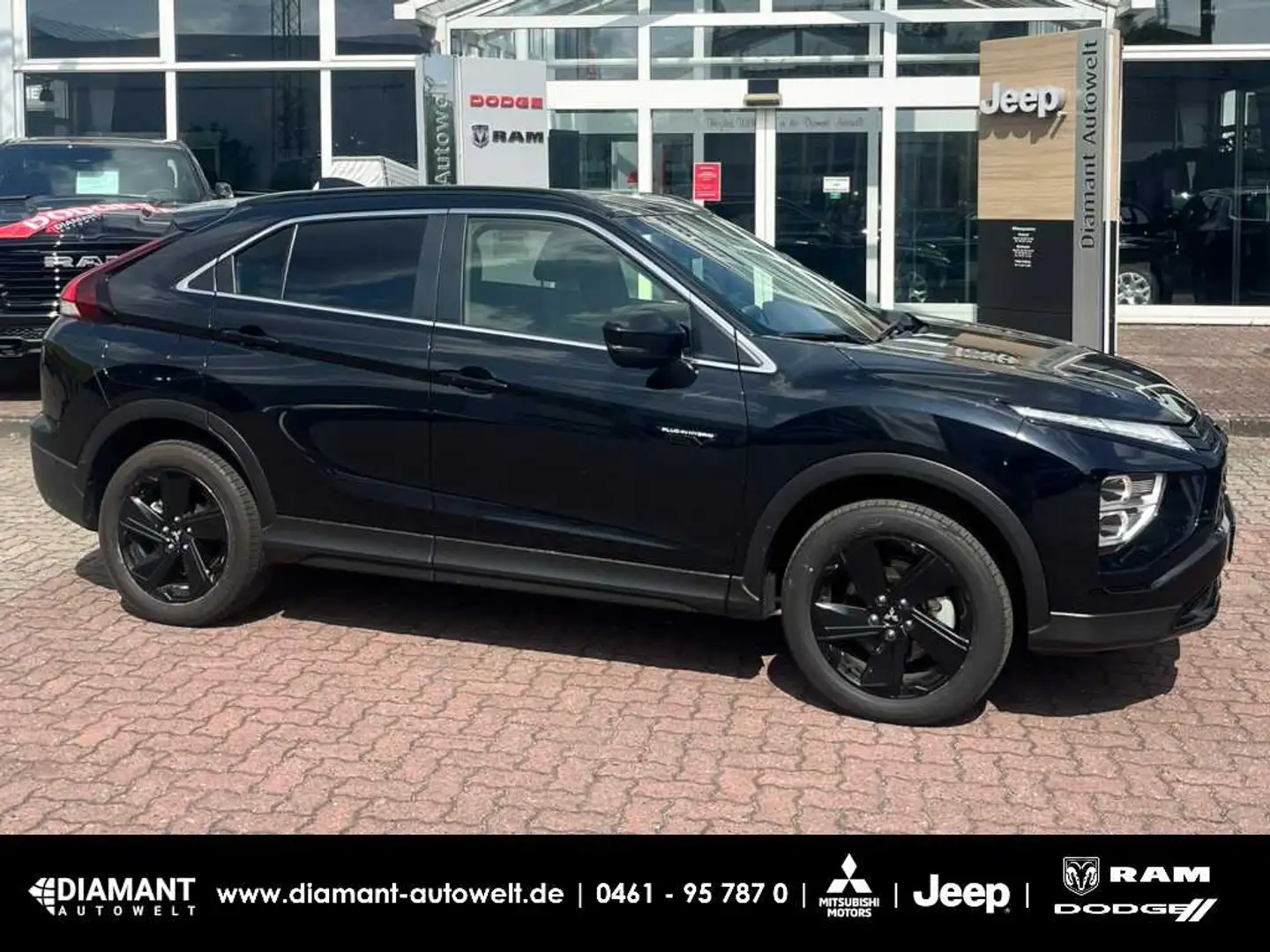 Mitsubishi Eclipse Cross PHEV Select Black 2.4 MIVEC 4WD Schwarz - 1