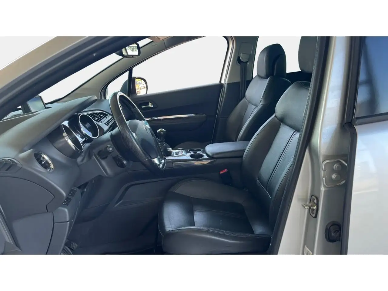 Peugeot 3008 3008 — photo 9
