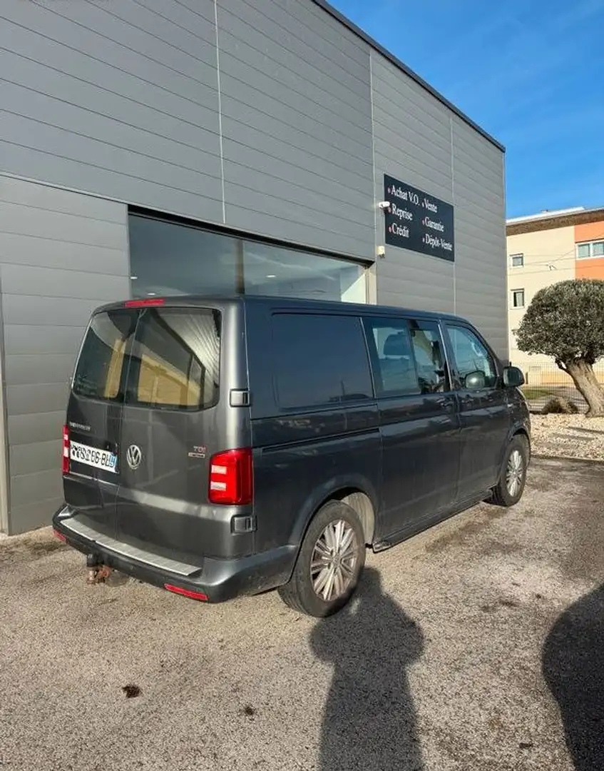 Volkswagen Transporter T6 2.0 TDI 180CH DSG7 5 PLACES Grau - 2