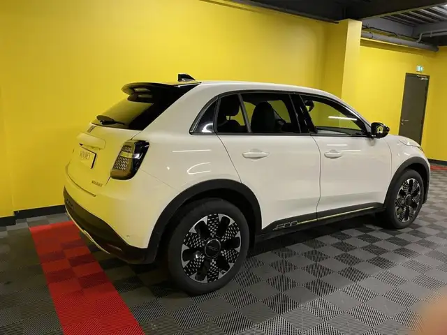 Fiat 600 view 8