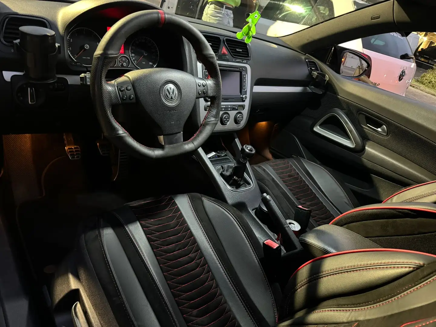 Volkswagen Scirocco 1.4 TSI Highline Marrón - 1