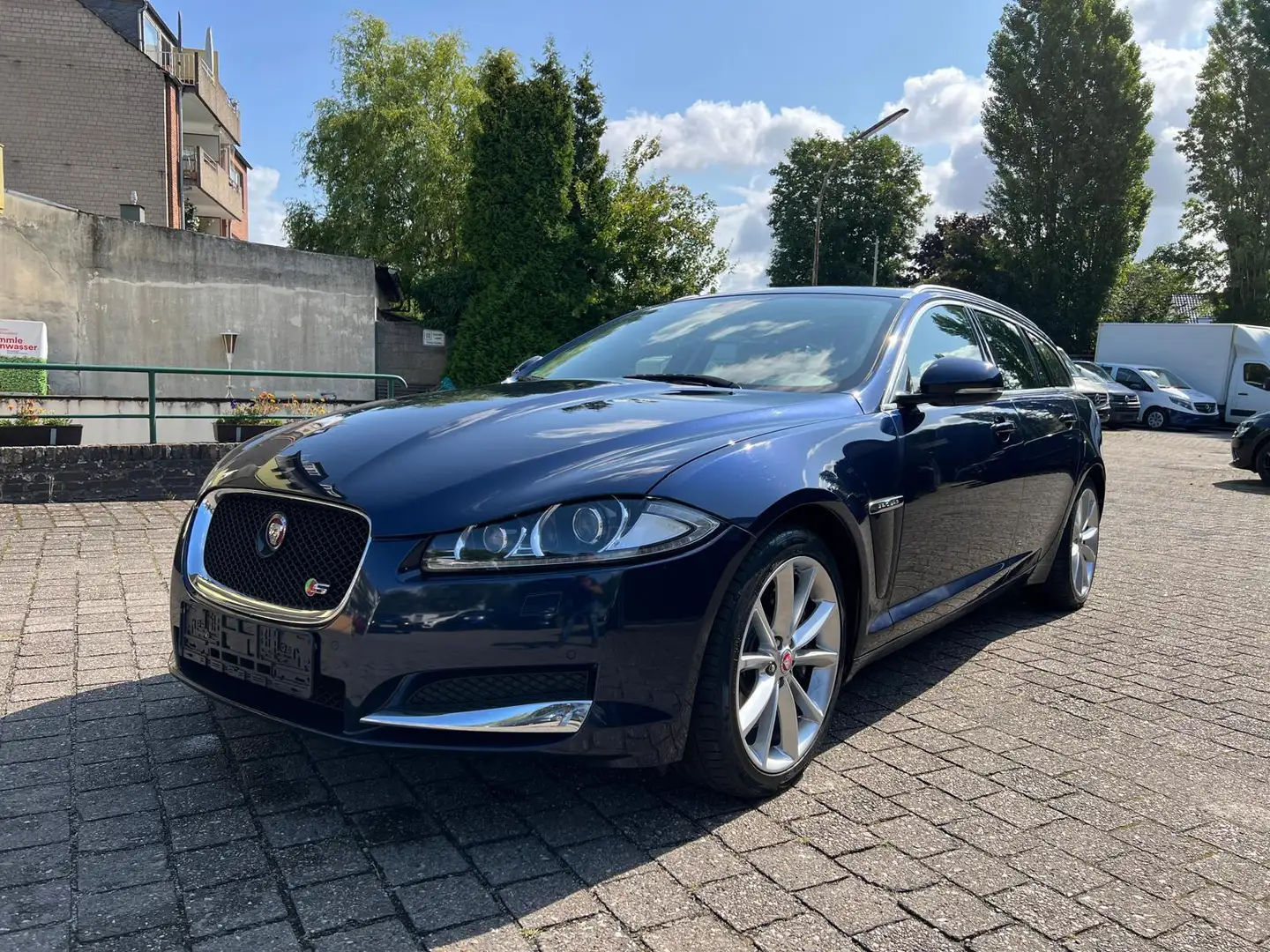 Jaguar XF Sportbrake 3.0 V6 Diesel S Prestige Schwarz - 2