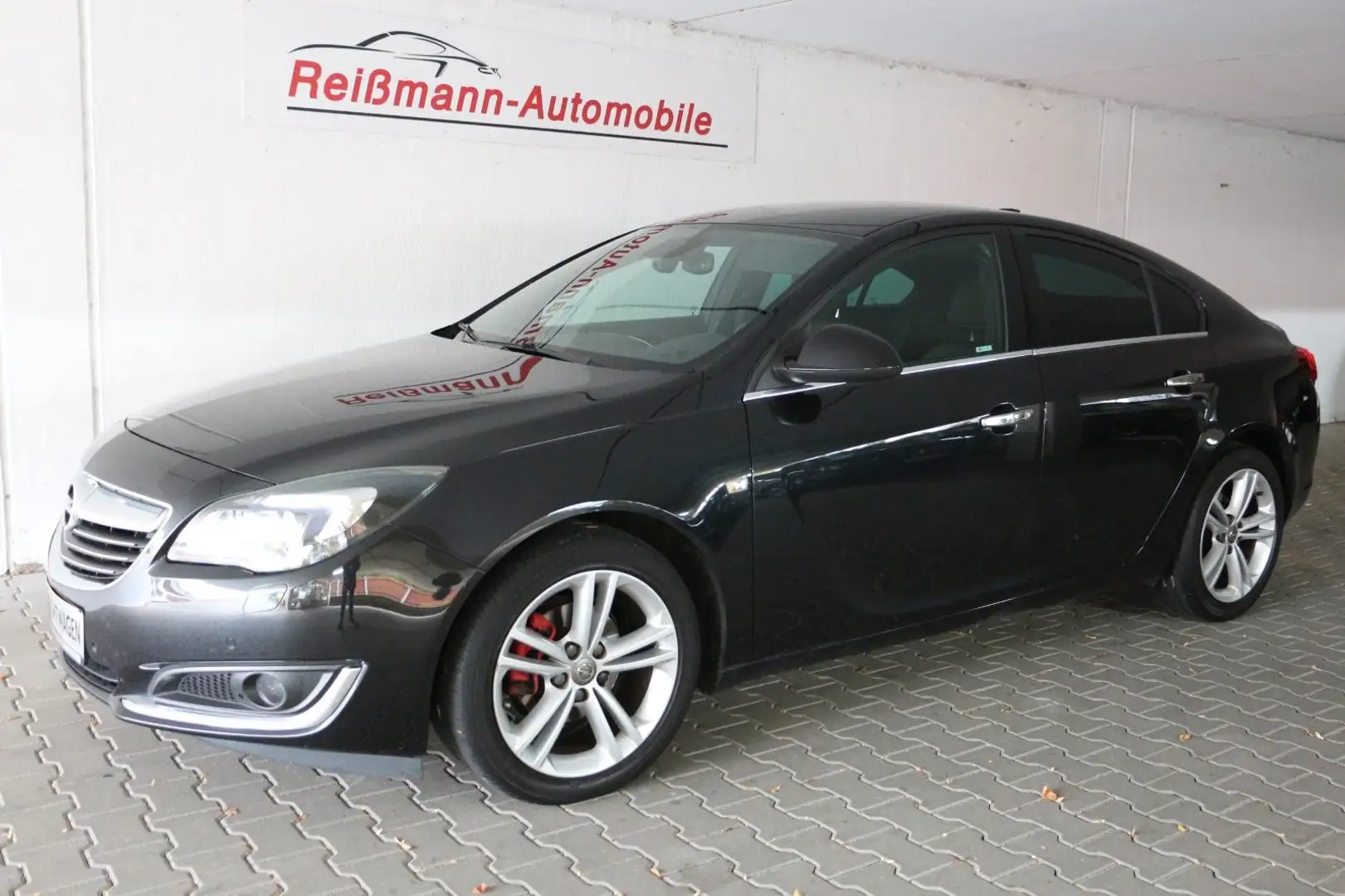 Opel Insignia A Lim. Sport, Xenon, Navi, Standhzg.!!! Schwarz - 2