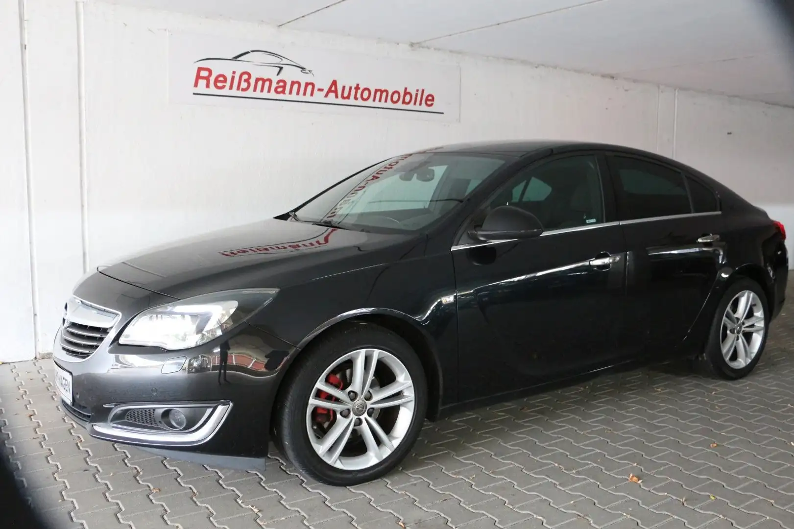Opel Insignia A Lim. Sport, Xenon, Navi, Standhzg.!!! Schwarz - 1