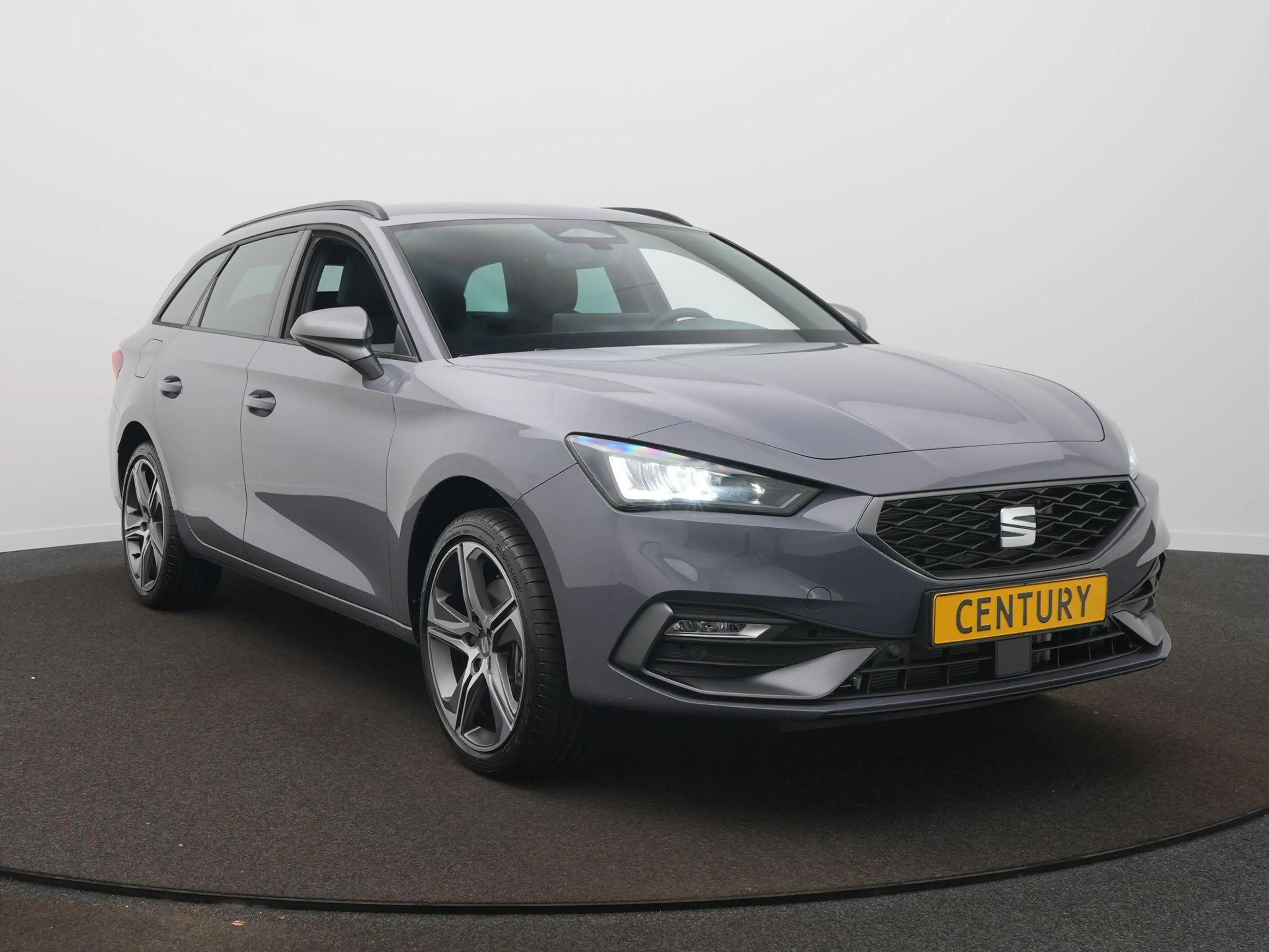 SEAT Leon e-Hybrid Sportstourer FR Business 1.5 TSI eHybrid 150 kW / — photo 3