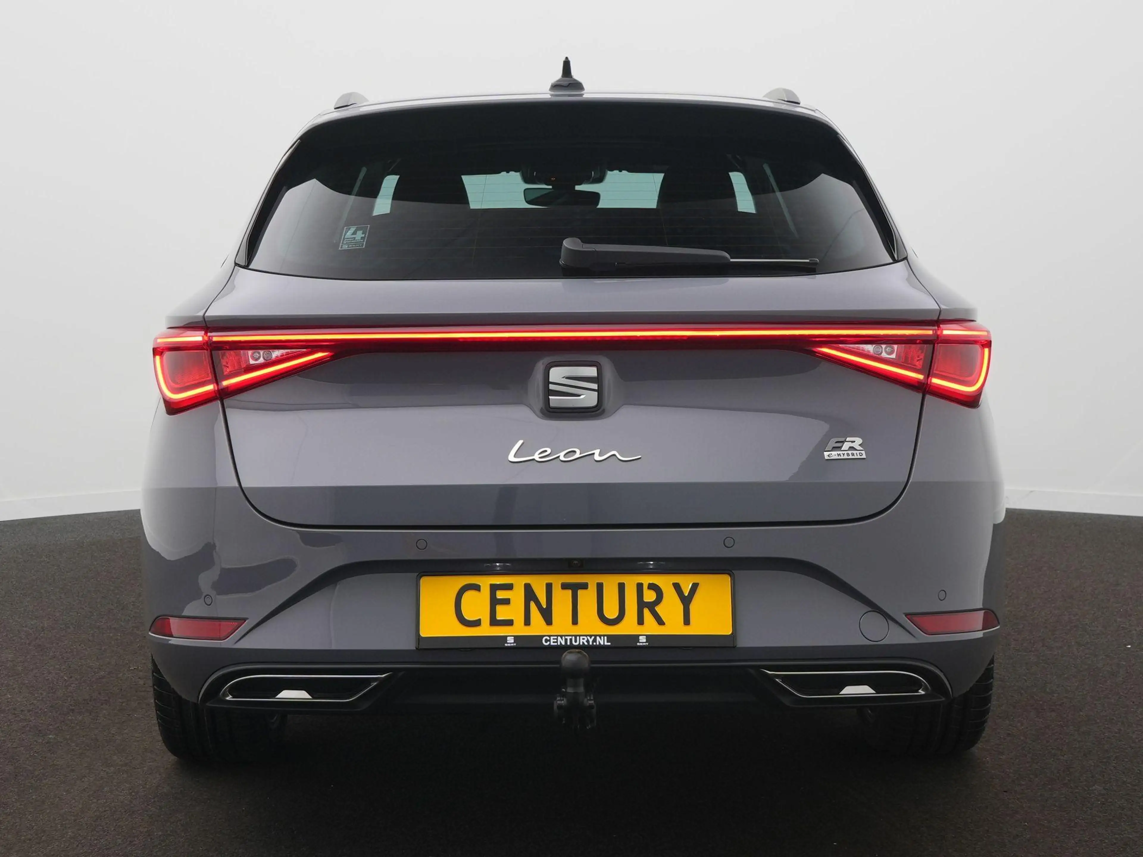 SEAT Leon e-Hybrid Sportstourer FR Business 1.5 TSI eHybrid 150 kW / — photo 6