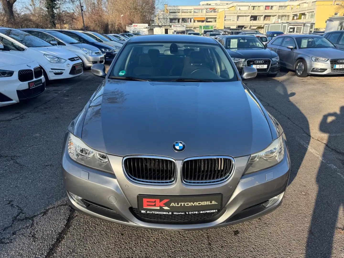 BMW 318 3 Limousine 318i PDC SHZ Grau - 2