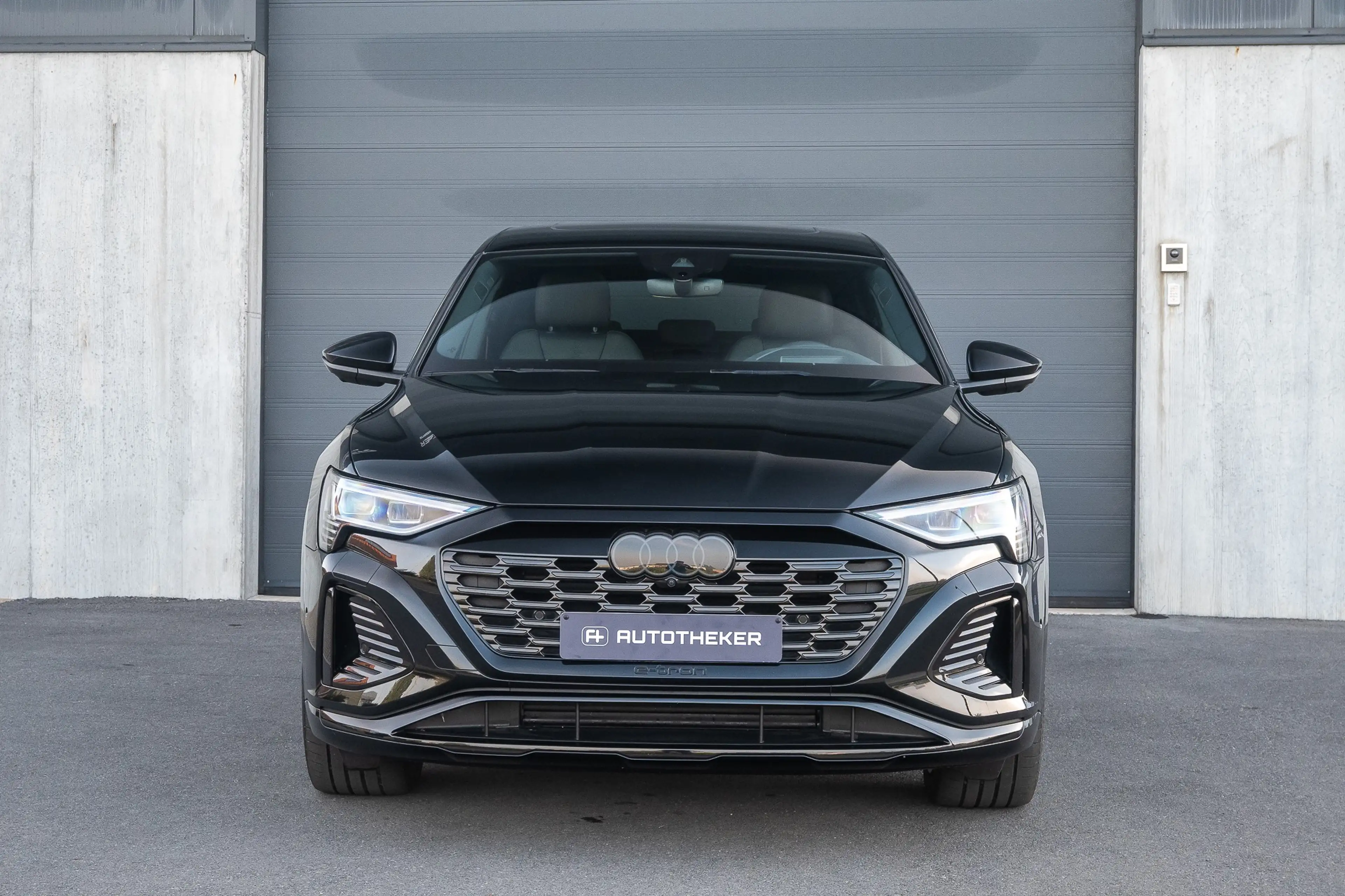 Audi Q8 e-tron Q8 Sportback 55 Quattro S line / FULL / B&O / Pano / 360° / Trekhaak — photo 8