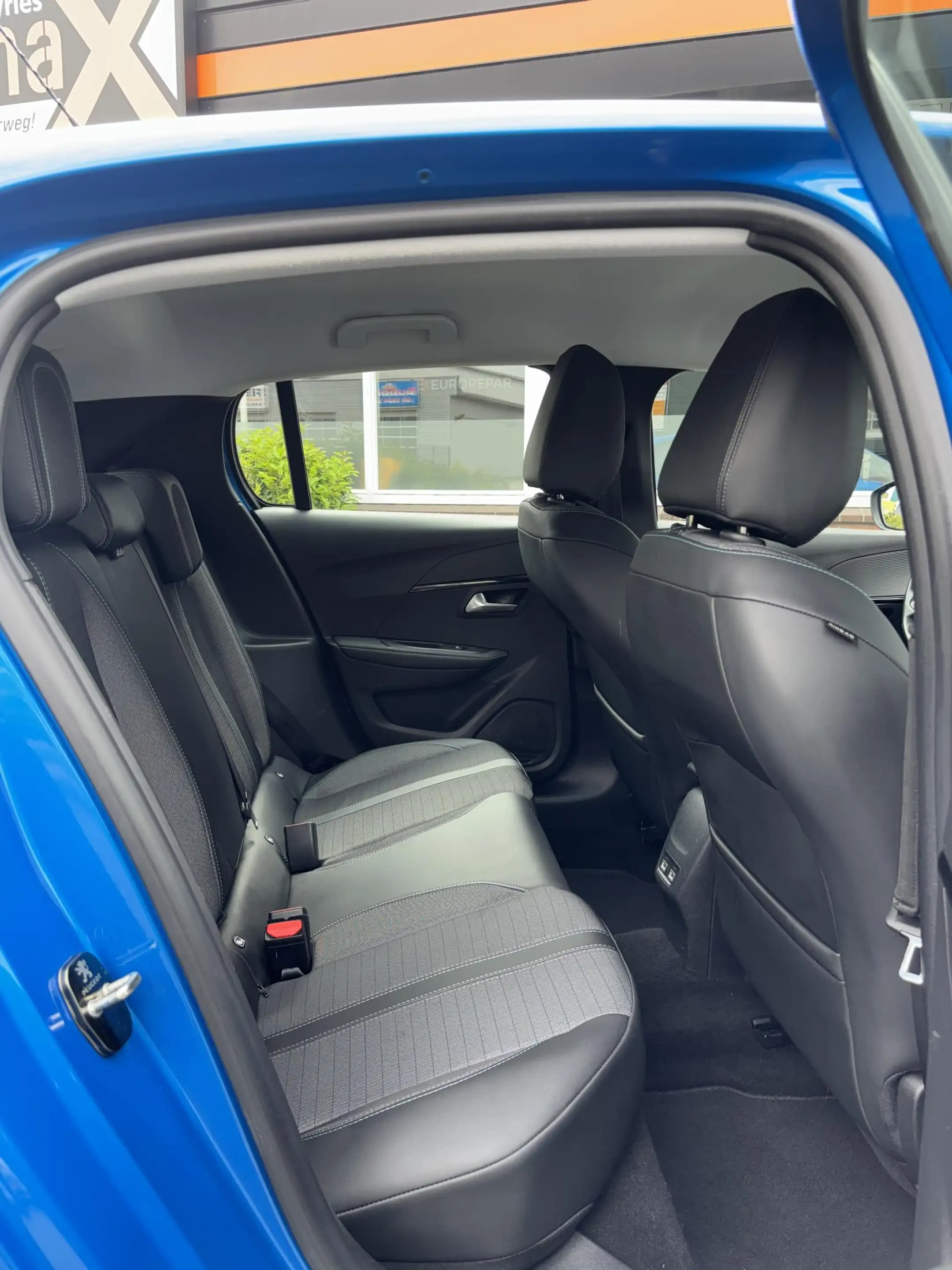 Peugeot 208 1.2 PureTech Allure |Virtual|Navigatie| — photo 21