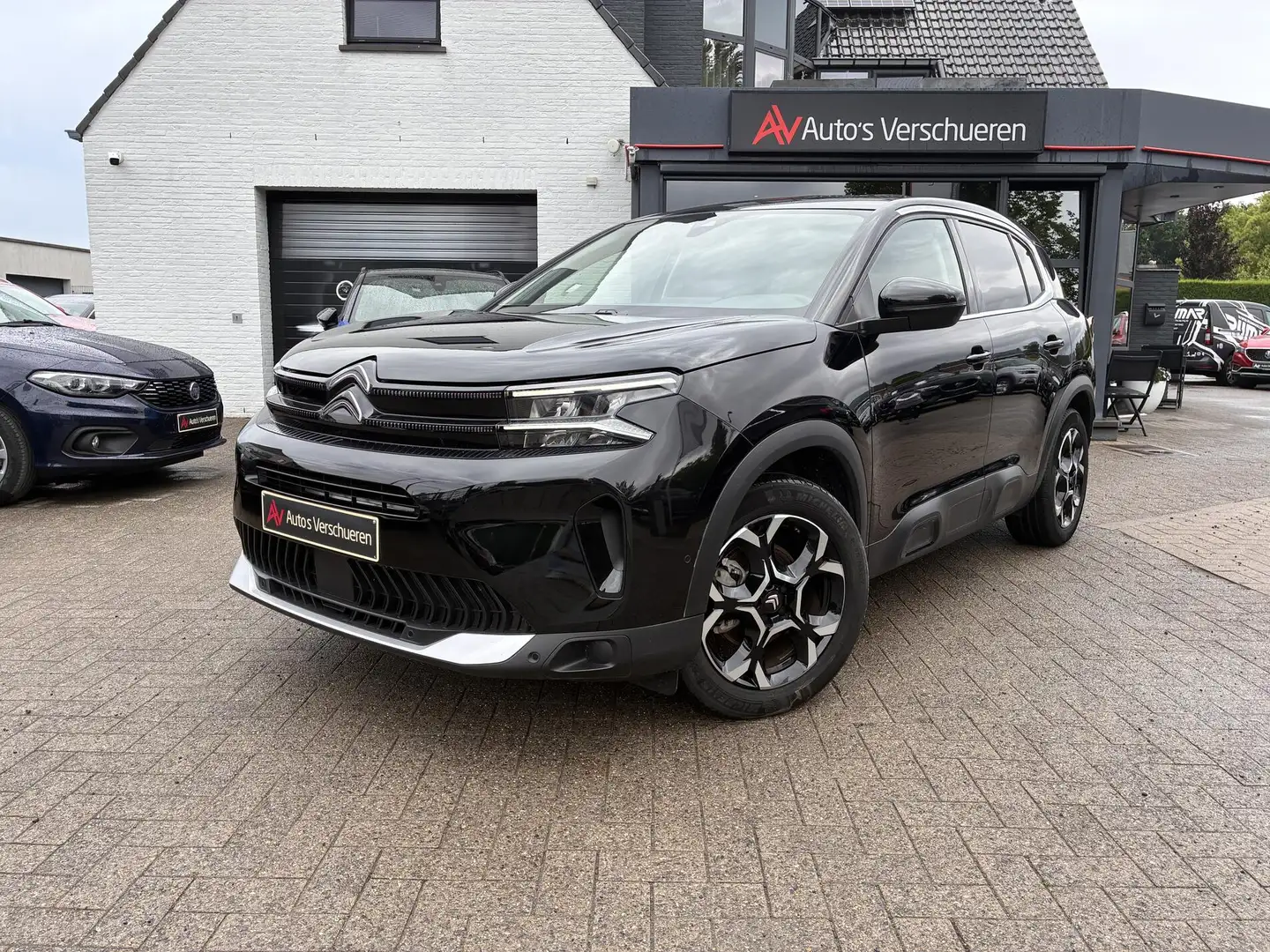 Citroen C5 Aircross 1.2 Hybrid 136 e-DCS6 Plus ** ACC | Keyless | C... Zwart - 2