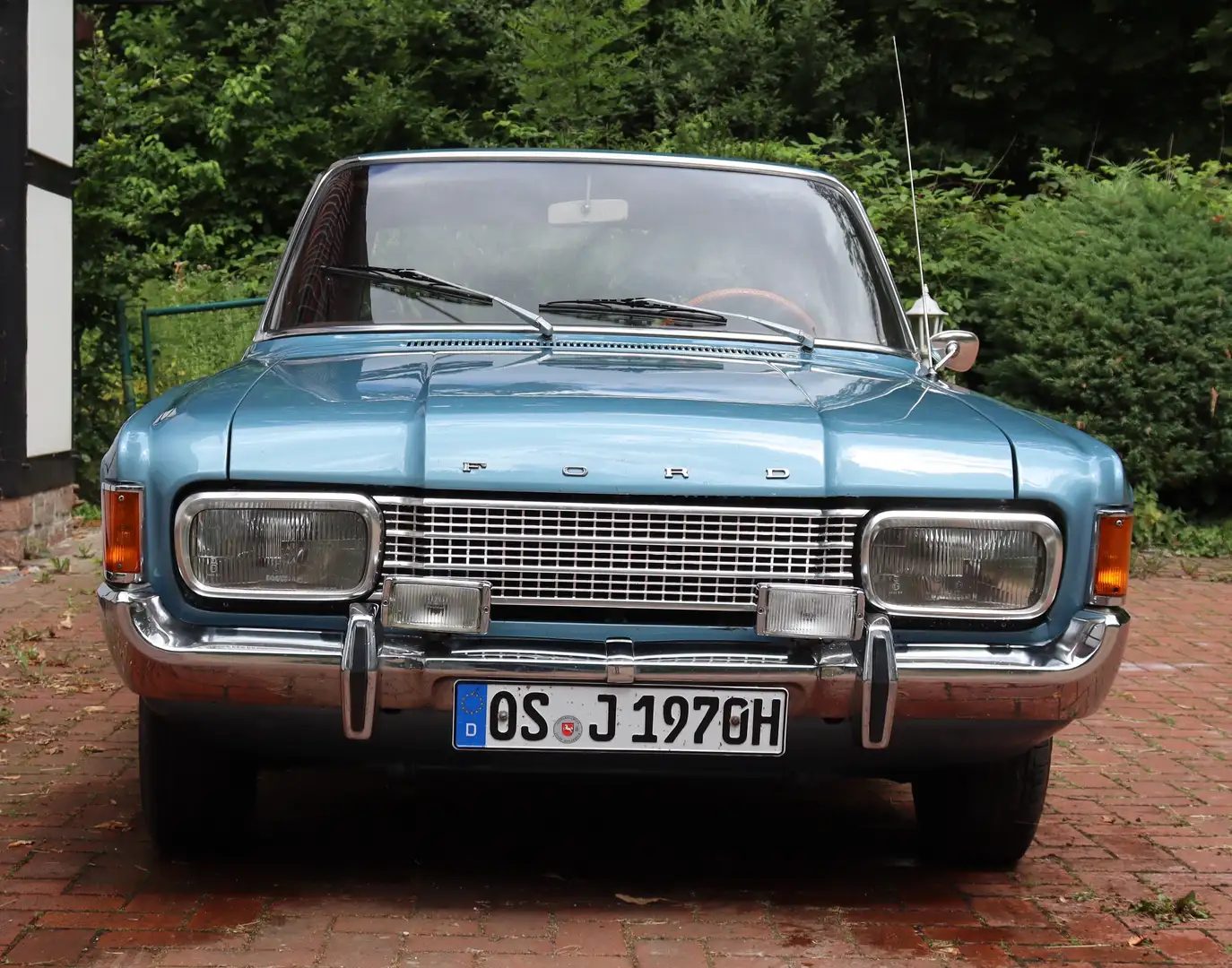 Ford 17 M 2000 S Blau - 1