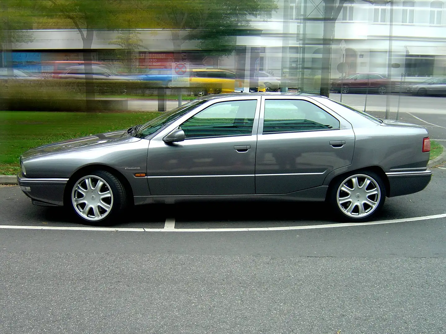 Maserati Quattroporte Quattroporte evoluzione V8 Aut. 3,2  Automatik Grau - 2
