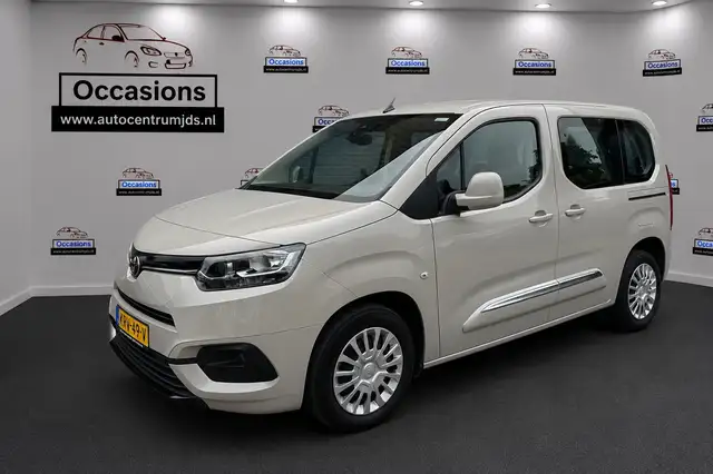 Toyota Proace City VERSO 1.2 Turbo Professional